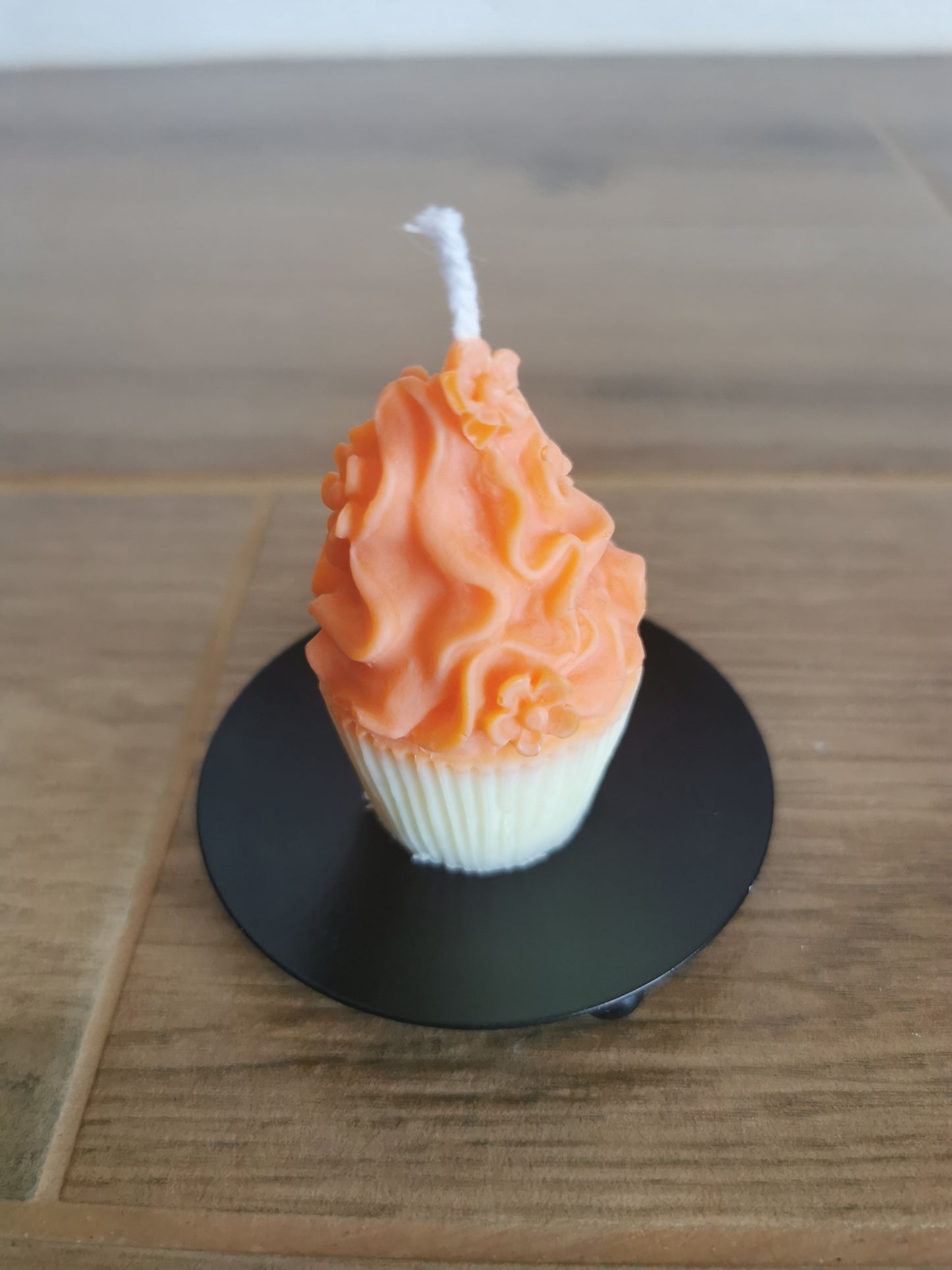 Sojavahast dekoratiivküünal VÄIKE MUFFIN