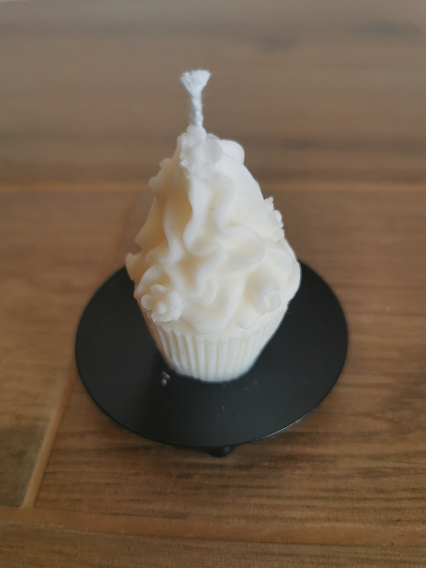 Sojavahast dekoratiivküünal VÄIKE MUFFIN