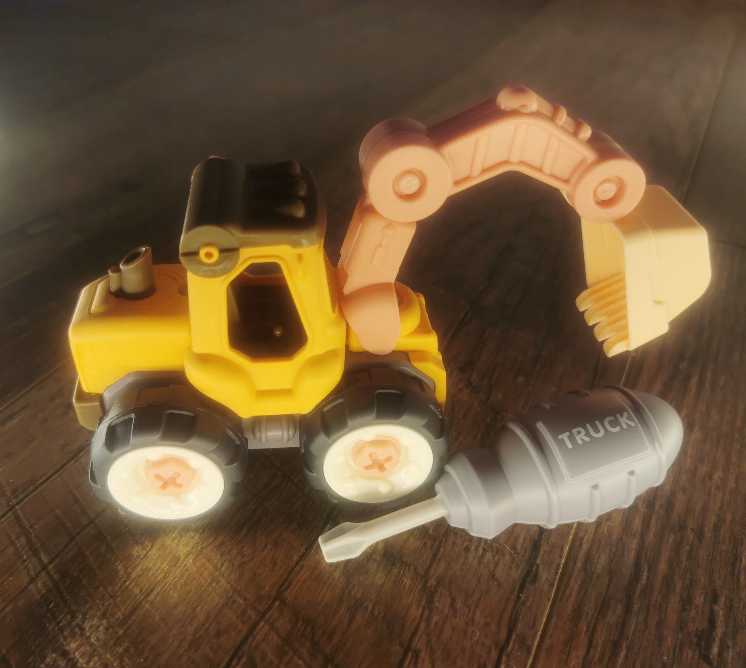 Kokkupandav ekskavaator