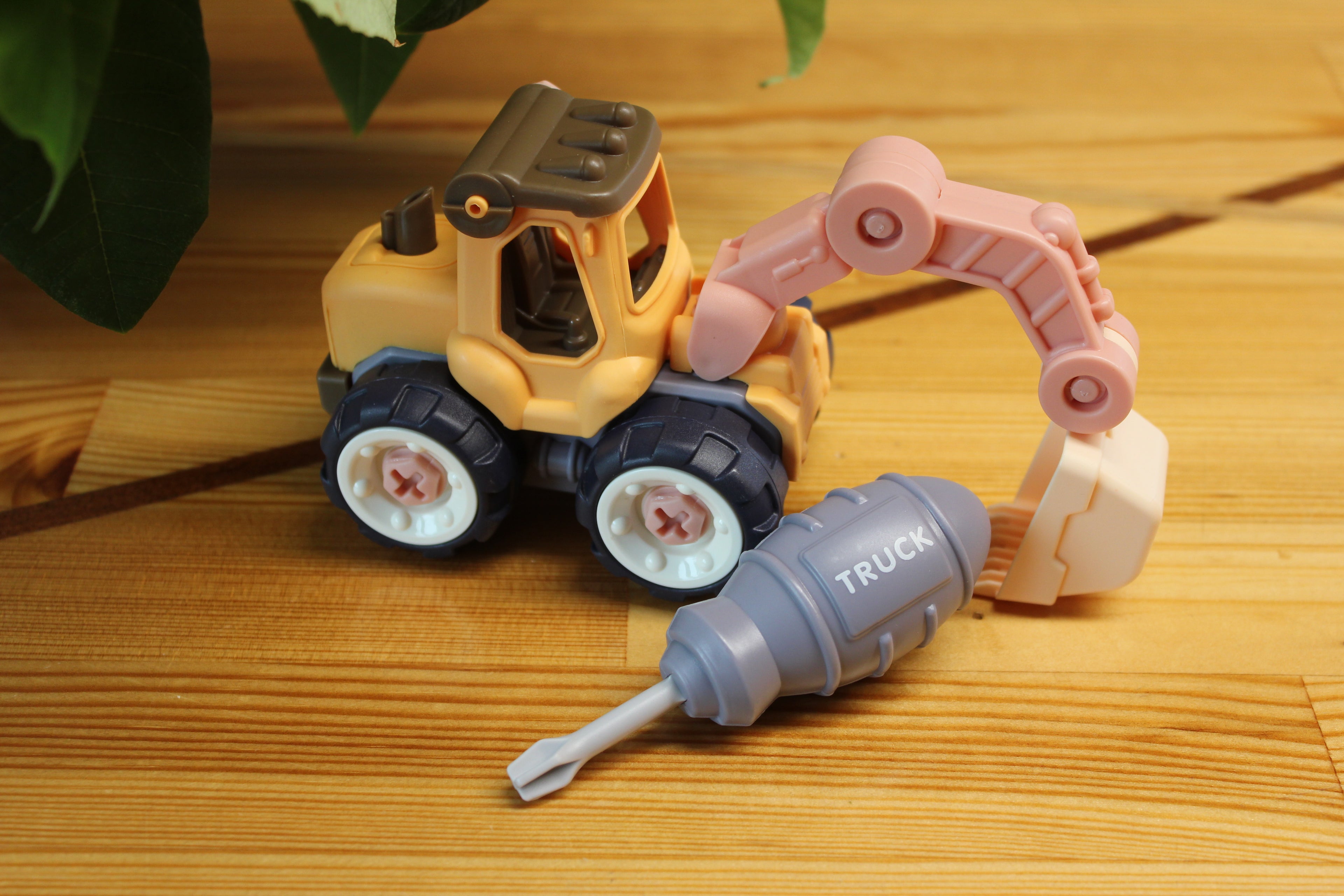 Kokkupandav ekskavaator