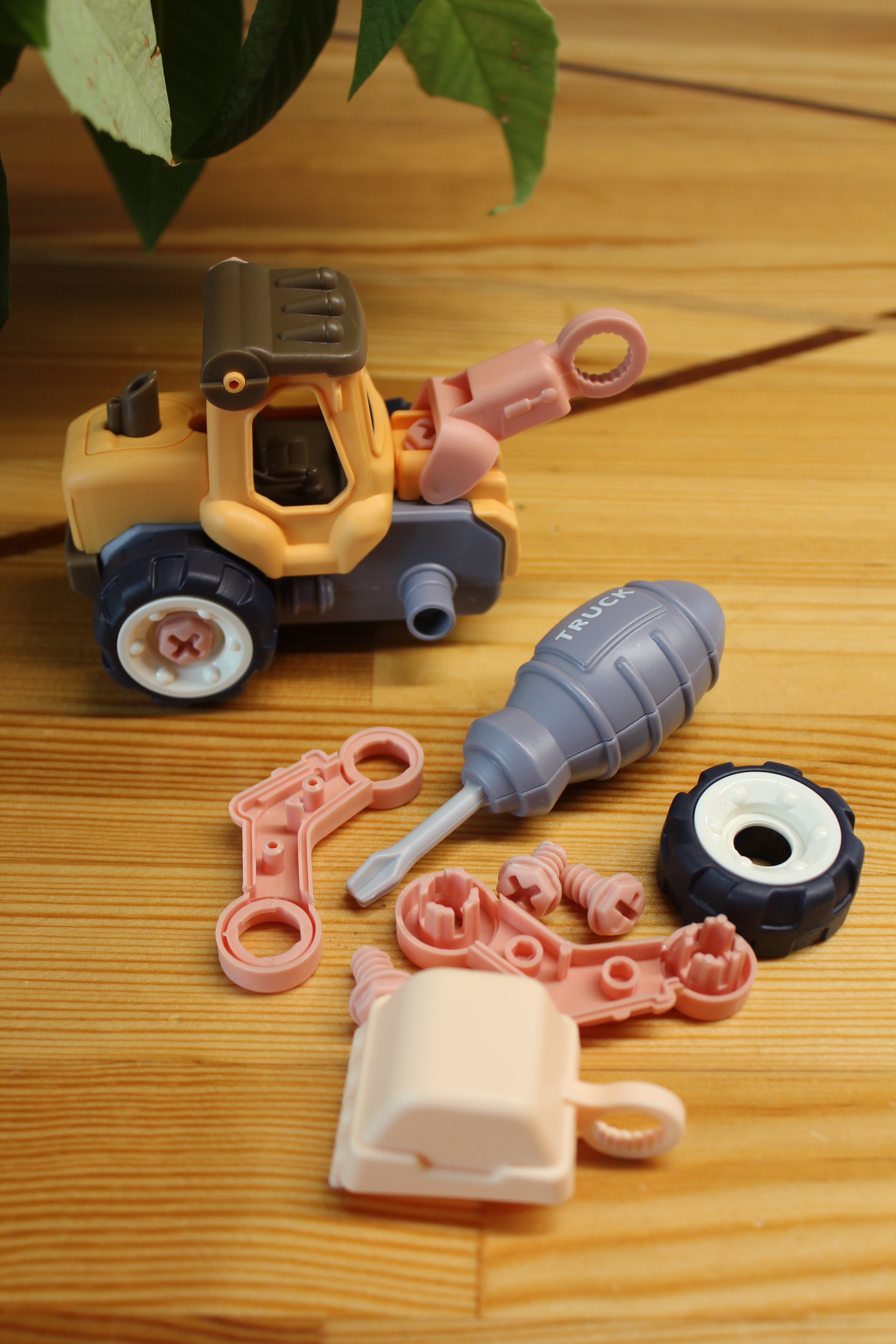 Kokkupandav ekskavaator