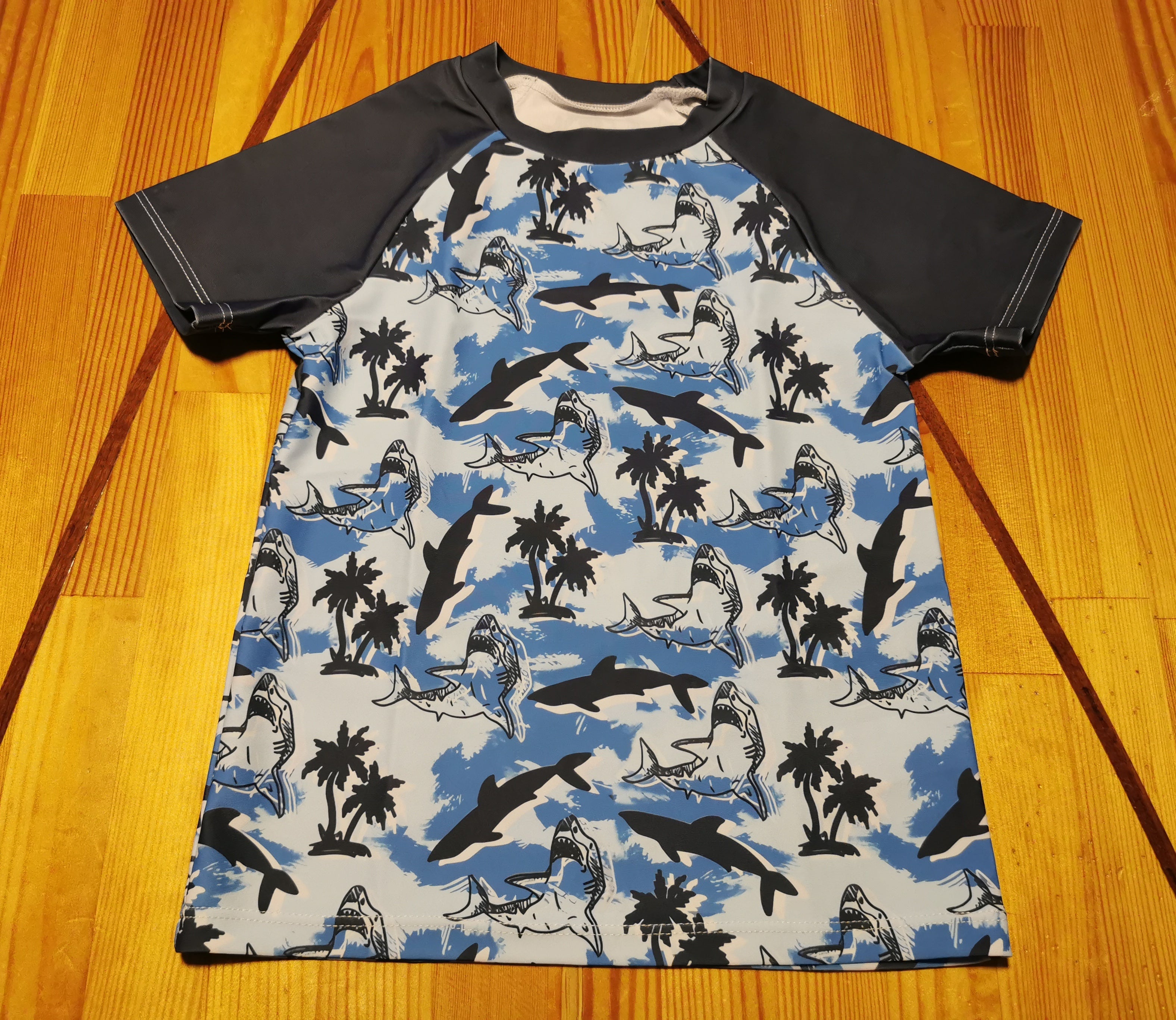 Päikese eest kaitsev komplekt poistele