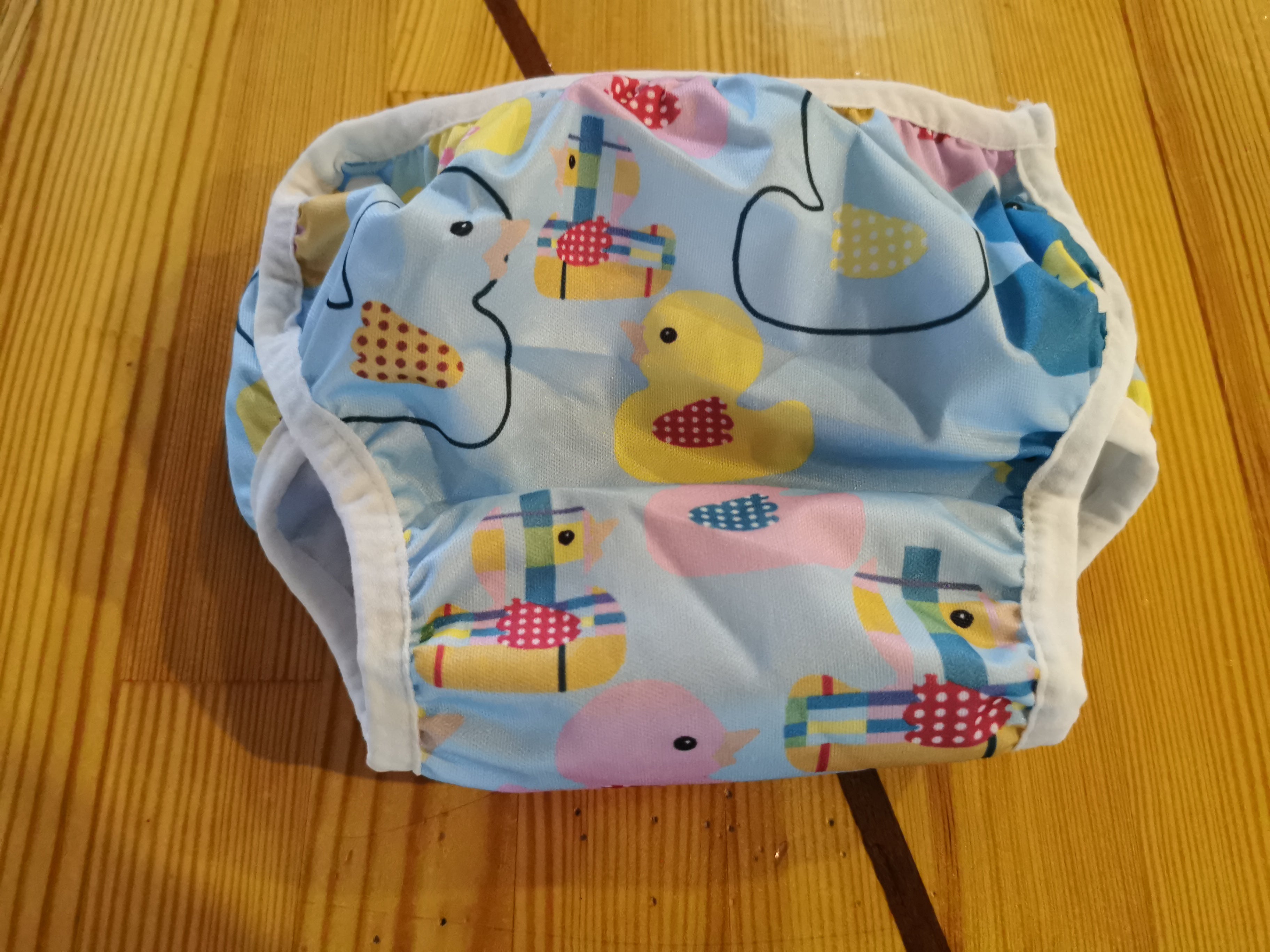 Reguleeritavad ujumispüksid (korduvkasutatavad mähkmed) beebidele