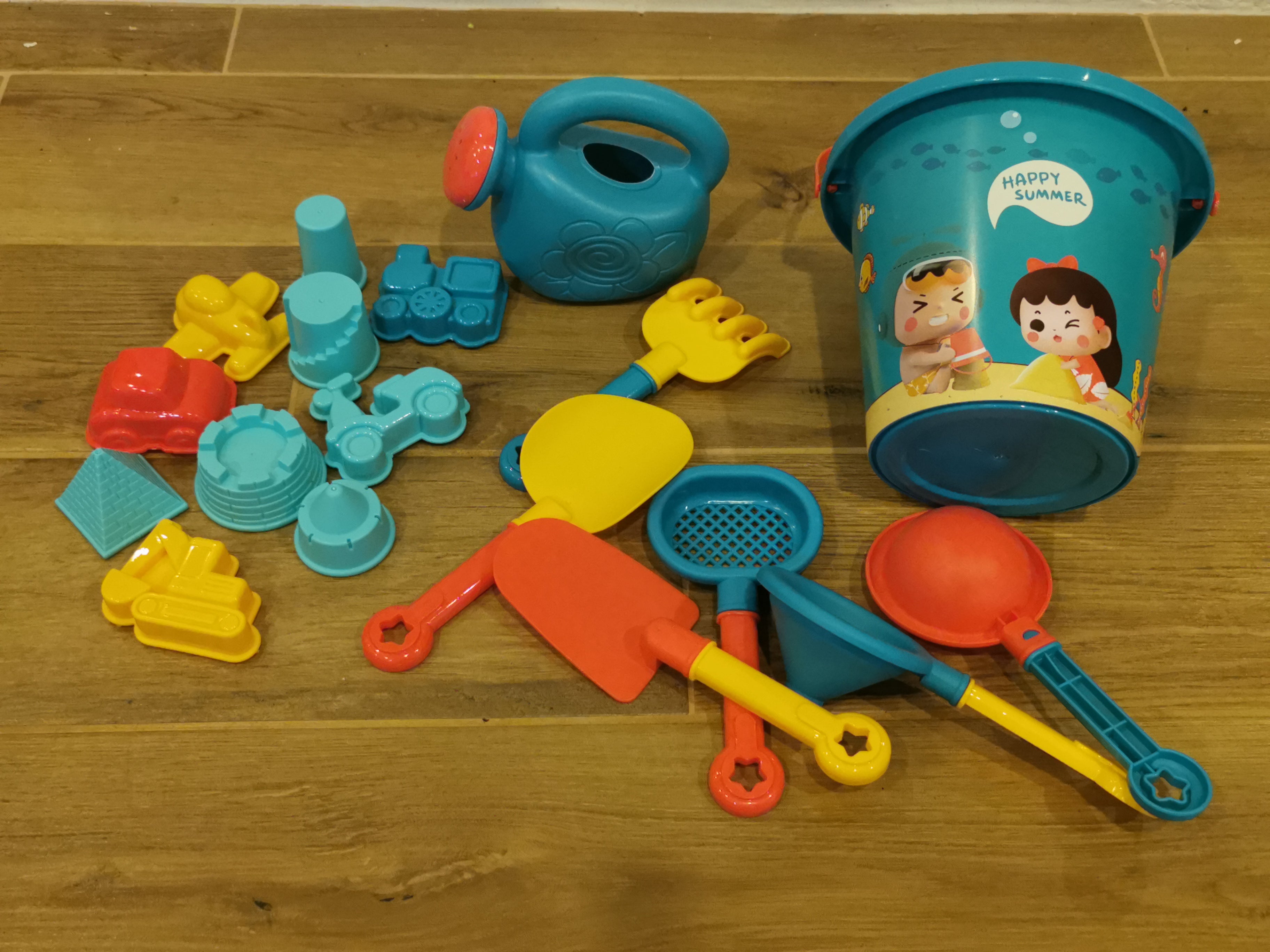 Rannamänguasjade komplekt (18 osa)