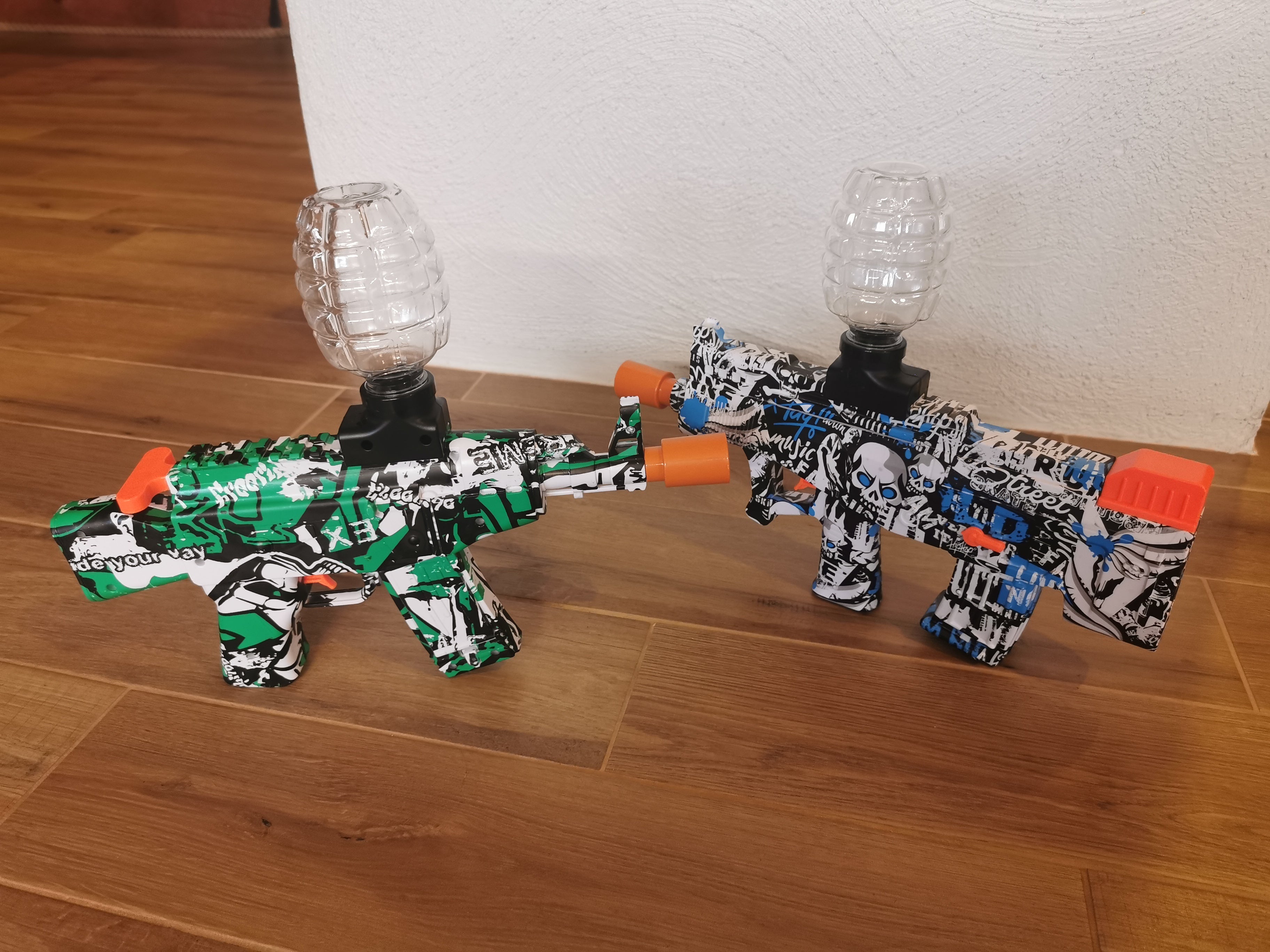 Elektriline mängupüstol geelkuulidega