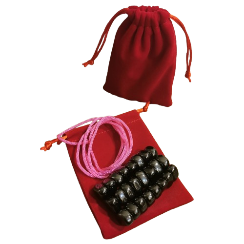 Lauamäng magnetiliste kivikestega