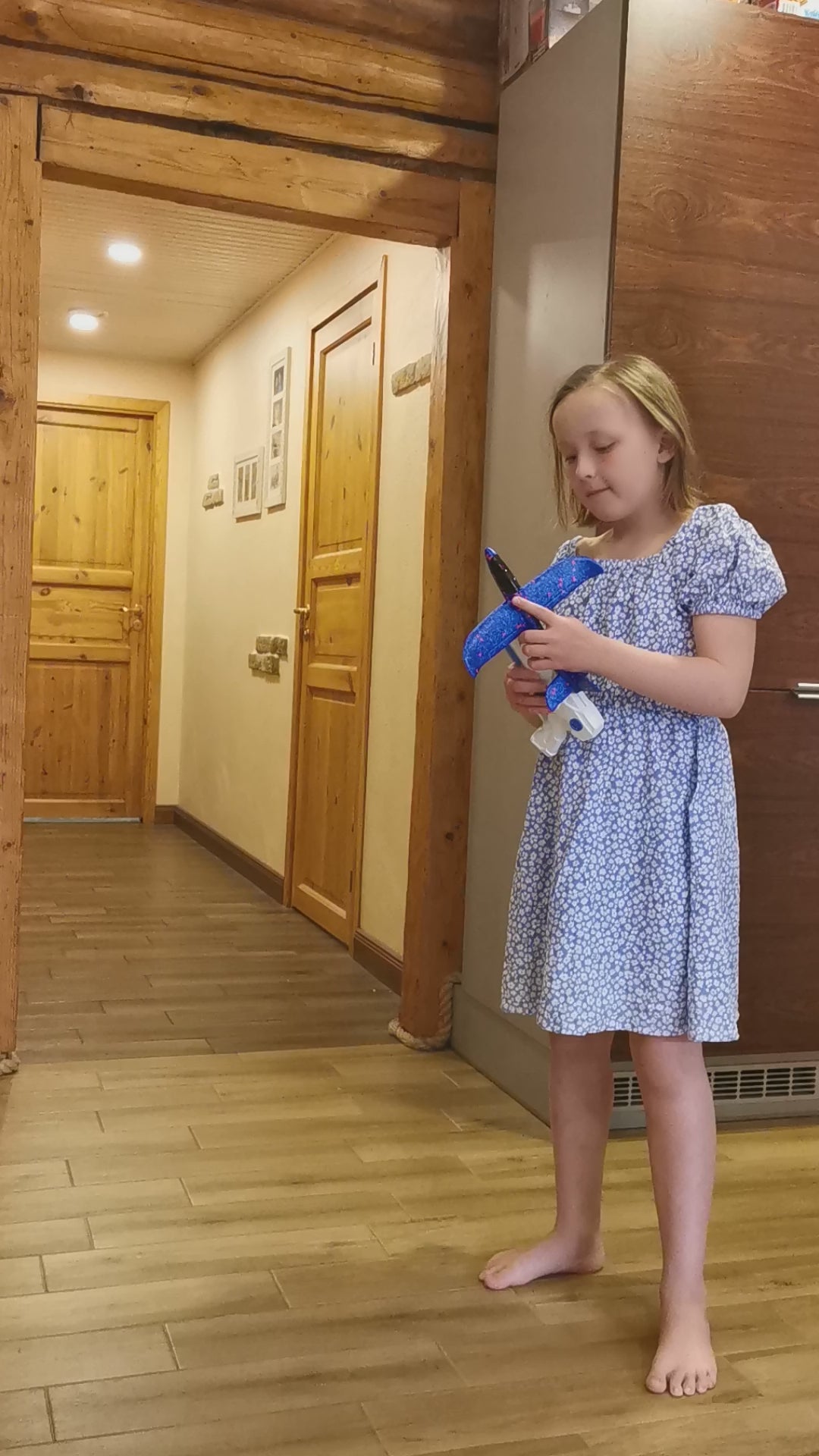 Lennuk koos katapuldiga (väike)